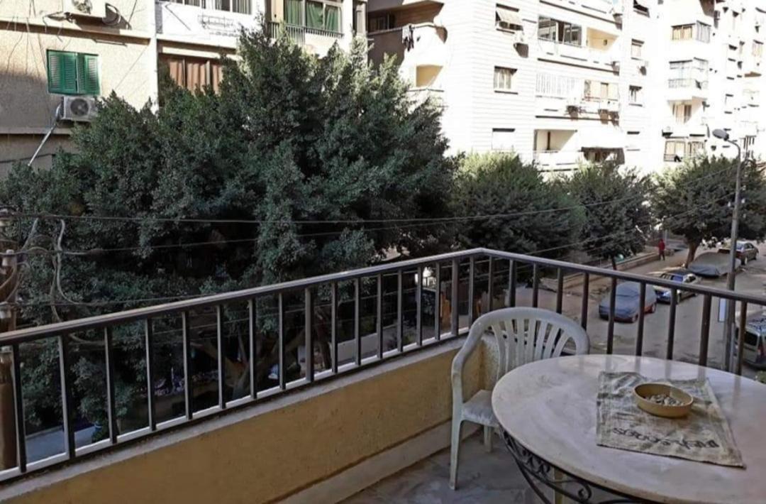Jessy Lovely Apartment In Heliopolis カイロ エクステリア 写真